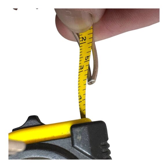 Zuni Gerald Etsate Sterling Silver Coral Zuni Sunburst Needlepoint Cuff Bracelet - Picture 4 of 6